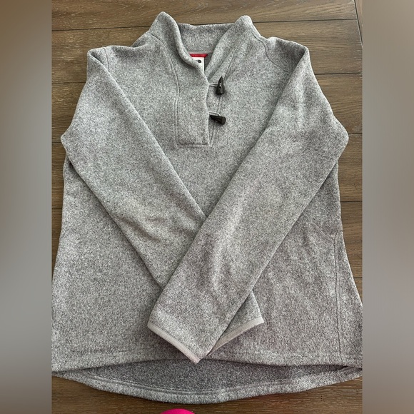 North Face Long Sleeve Pullover Size L - Picture 2 of 5